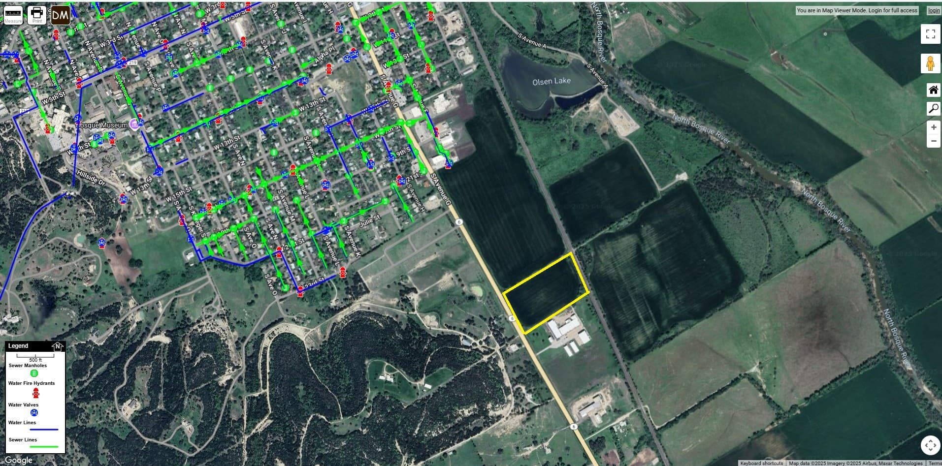 Clifton TX site infrastructure map showing water lines, sewer, and property boundary